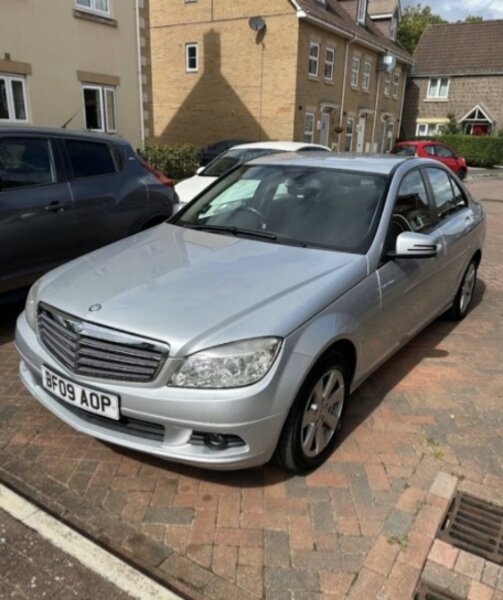 Mercedes-Benz C-Class 2.1 C220 SE CDI AUTO 4dr