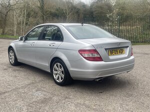 Mercedes-Benz C-Class 2.1 C220 SE CDI AUTO 4dr