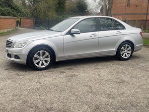 Mercedes-Benz C-Class 2.1 C220 SE CDI AUTO 4dr