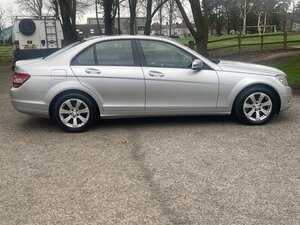Mercedes-Benz C-Class 2.1 C220 SE CDI AUTO 4dr