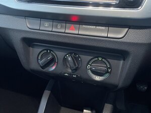 Skoda Fabia 1.0 Fabia SE MPI 5dr