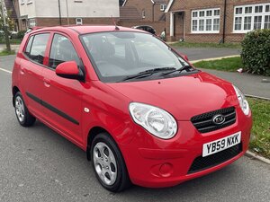 Kia Picanto 1.1 Picanto Strike 5dr