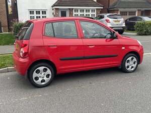 Kia Picanto 1.1 Picanto Strike 5dr