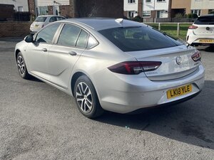 Vauxhall Insignia 1.6 Insignia Design NAV Ecotec TD 5dr