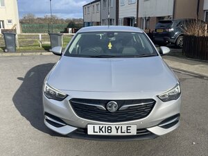 Vauxhall Insignia 1.6 Insignia Design NAV Ecotec TD 5dr