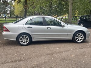 Mercedes-Benz C-Class 1.8 C180 Kompressor Classic SE A 4dr