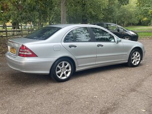 Mercedes-Benz C-Class 1.8 C180 Kompressor Classic SE A 4dr