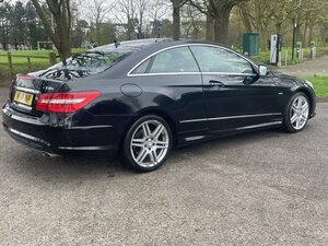 Mercedes-Benz E-Class 3.0 E350 Blueefficiency Sport CDI AUTO 2dr