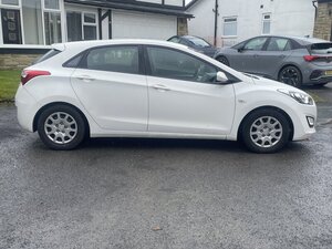 Hyundai i30 1.6 I30 Classic BLUE Drive CRDI 5dr