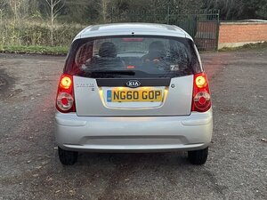 Kia Picanto 1.0 Picanto 1 5dr