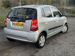 Kia Picanto 1.0 Picanto 1 5dr