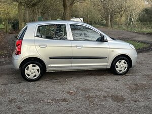 Kia Picanto 1.0 Picanto 1 5dr