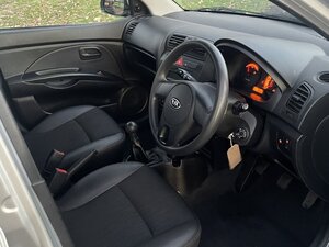 Kia Picanto 1.0 Picanto 1 5dr