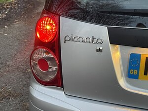 Kia Picanto 1.0 Picanto 1 5dr