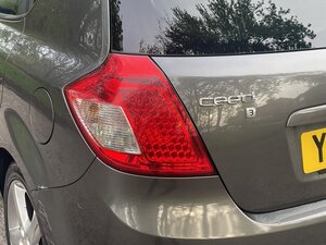 Kia Ceed 1.6 CEED 3 CRDI AUTO 5dr