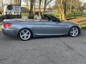 BMW 3 Series 3.0 325I M Sport Highline AUTO 2dr