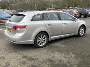 Toyota Avensis 2.0 Avensis TR D-4D 5dr