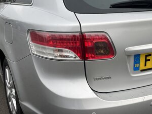 Toyota Avensis 2.0 Avensis TR D-4D 5dr