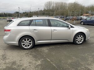 Toyota Avensis 2.0 Avensis TR D-4D 5dr
