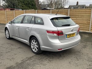 Toyota Avensis 2.0 Avensis TR D-4D 5dr
