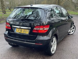 Mercedes-Benz B-Class 2.0 B200 CDI SE CVT 5dr
