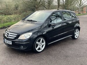 Mercedes-Benz B-Class 2.0 B200 CDI SE CVT 5dr