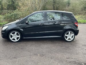 Mercedes-Benz B-Class 2.0 B200 CDI SE CVT 5dr