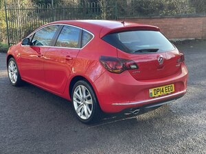 Vauxhall Astra 1.4 Astra SRI 5dr