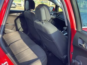 Vauxhall Astra 1.4 Astra SRI 5dr