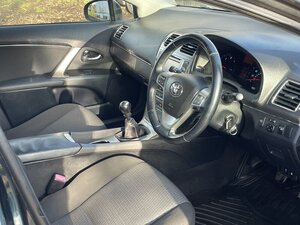 Toyota Avensis 2.0 Avensis TR D-4D 5dr