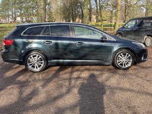 Toyota Avensis 2.0 Avensis TR D-4D 5dr