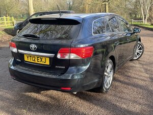 Toyota Avensis 2.0 Avensis TR D-4D 5dr