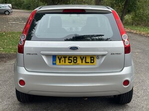 Ford Fiesta 1.2 Fiesta Zetec Climate 5dr