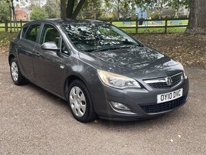 Vauxhall Astra 1.6 Astra Exclusive AUTO 5dr