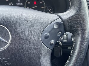 Mercedes-Benz C-Class 2.5 C230 Elegance SE AUTO 4dr