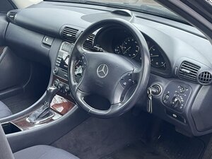 Mercedes-Benz C-Class 2.5 C230 Elegance SE AUTO 4dr