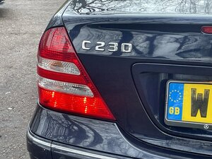 Mercedes-Benz C-Class 2.5 C230 Elegance SE AUTO 4dr