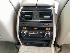 BMW 7 Series 3.0 730D SE AUTO 4dr