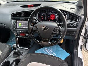 Kia Ceed 1.6 Crdi 3 Isg 5dr