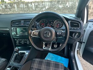 Volkswagen Golf 2.0 Gtd 5dr