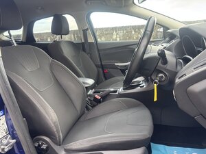 Ford Focus 1.0 Focus Zetec 5dr