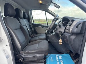 Renault Trafic 1.6 Trafic SL27 Sport NAV DCI 