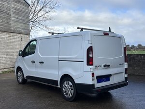 Renault Trafic 1.6 Trafic SL27 Sport NAV DCI 