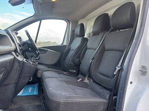 Renault Trafic 1.6 Trafic SL27 Sport NAV DCI 