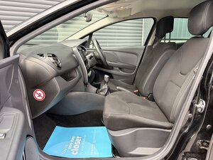 Renault Clio 0.9 CLIO Iconic TCE 5dr