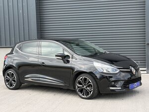 Renault Clio 0.9 CLIO Iconic TCE 5dr
