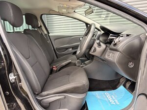 Renault Clio 0.9 CLIO Iconic TCE 5dr