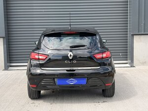 Renault Clio 0.9 CLIO Iconic TCE 5dr