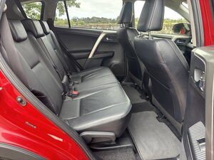 Toyota RAV4 2.2 Rav4 Invincible D-4d Auto 5dr