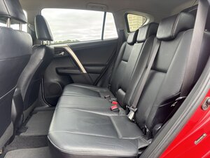 Toyota RAV4 2.2 Rav4 Invincible D-4d Auto 5dr